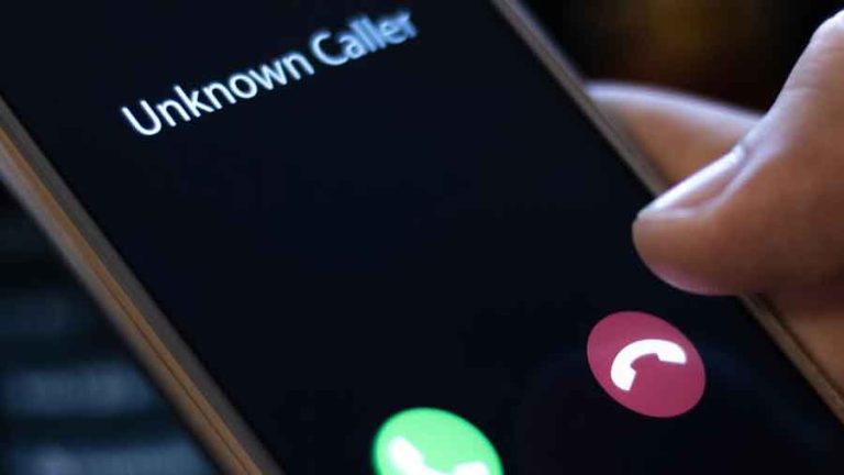 Cum afli cine te sună cu număr necunoscut - Android IOS